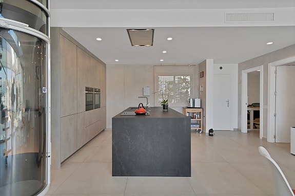 Dupleks penthouse med 3 soverom, private terrasser og heis   Benalmádena Costa