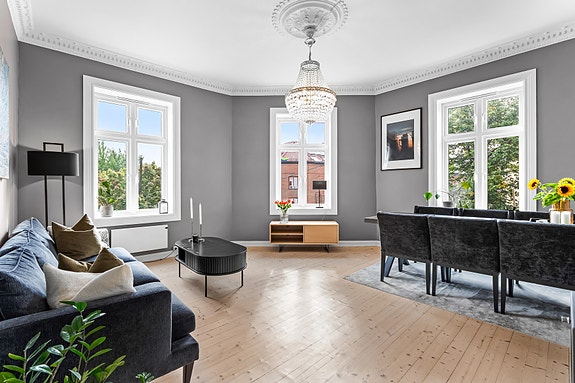 Bjørn-Erik Braaten i PrivatMegleren ønsker velkommen til Kongsberggata 8B