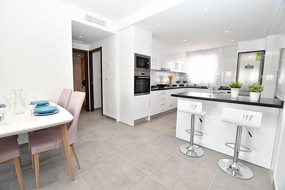 Nyhet! Toppleilighet med stor takterrasse 67m2 | Nydelige fellesområder | Velg mellom 2 eller 3 soverom