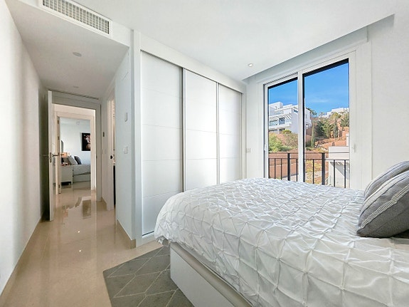 Eksklusiv penthouse med 4 soverom - Privat basseng, takterrasse og panoramautsikt