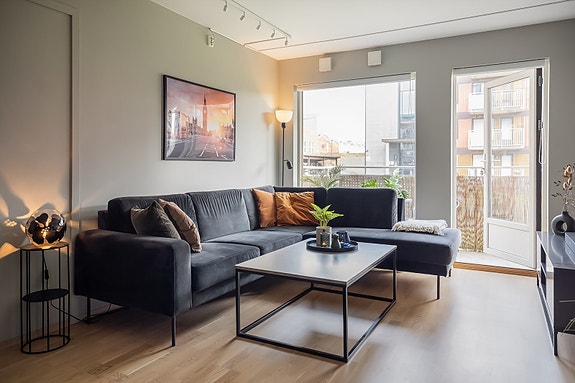 Velkommen til Håkon Magnussons gate 3 C - en flott 2-roms leilighet, med egen utleiedel i et nyere bygg fra 2007.