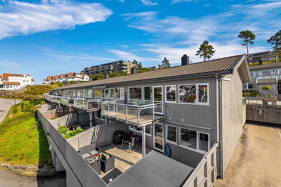 Velkommen til Fidjeåsen 4G! Ta kontakt med megler ved spørsmål om boligen.