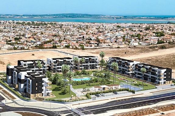 Penthouse-leilighet | Møbler inkludert | Takterrasse på 67 m2 | Parkering og bod