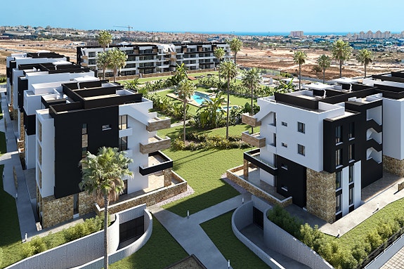 Penthouse-leilighet | Møbler inkludert | Takterrasse på 67 m2 | Parkering og bod