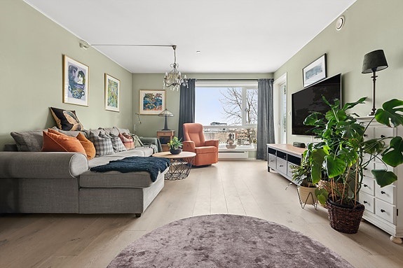 DNB Eiendom ved Linn Nathalie Ulseth har gleden av å presentere Grønliveien 15!