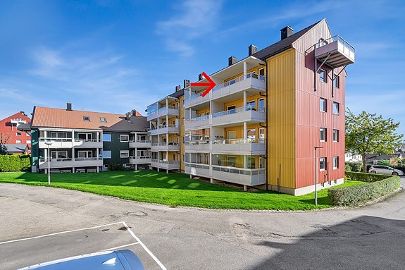 Exbo v/Eiendomsmegler Lars Hauge har gleden av å ønske velkommen til St. Olavs vei 17A!