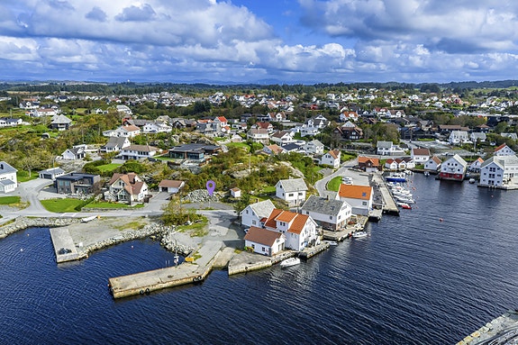 Velkommen til denne tomten på Nibbå, presentert av Daniel Gård i Eiendomsmegler A.