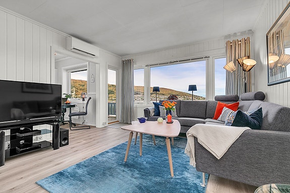 Herfra er det god utsikt over Narvik havn og Ofotfjorden