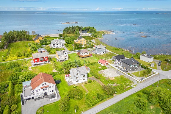 Velkommen til Kravikvegen 3! Eiendommen presenteres av Vetle Wold Lande i Møremegling