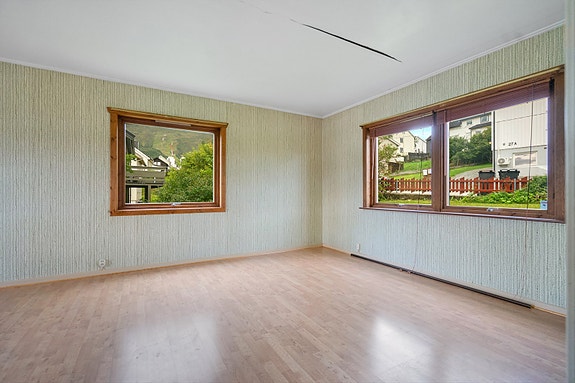 Åpent oppholdsrom med mange muligheter