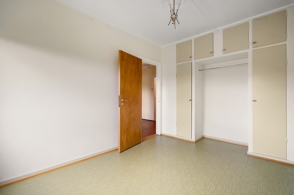 Soverom 1 - Lyst soverom