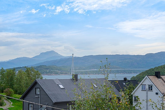 Fra boligen har man flott utsikt