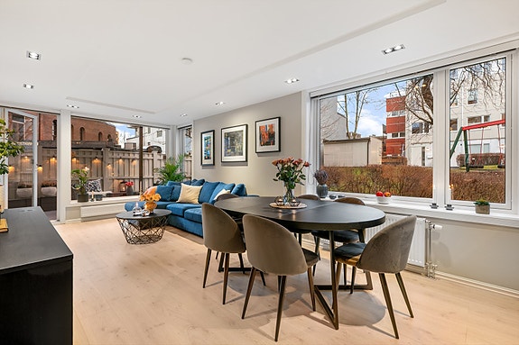 Velkommen til Vålerenggata 4! Her får dere et lyst og moderne hjem fra 2009 med god standard og gjennomtenkte løsninger. Vi ses på visning!