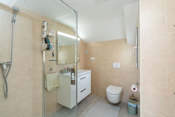 Havutsikt | Rekkehus med 4 soverom og 3 bad | Heis og egen garasje