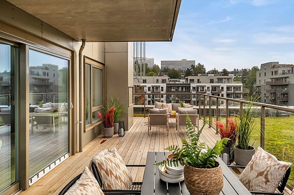 Velkommen til MIDT Lørenskog. Nybygg prosjekt på lørenskog! (illustrasjonsbilder).