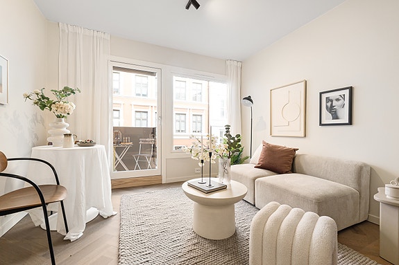 Hele leiligheten er nyoppusset i 2025.