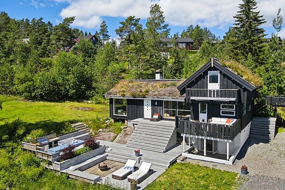 Velkommen til Hallenåsen terrasse 68!