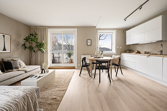 Velkommen til Arnljot Gellines vei 35 - Presentert av Eiendomsmegler Krogsveen v/Emilie Lie! Foto: Peter Futo.