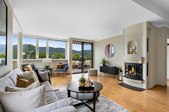 Flott leilighet i Kalfaret. Åpen utsikt mot Løvstakken.