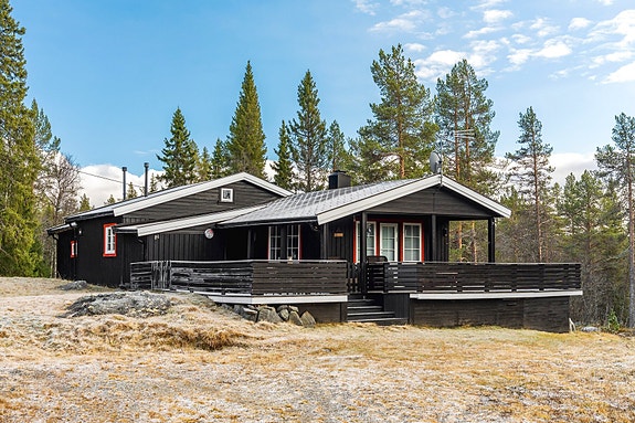 Velkommen til Slåttebuvegen 84!
Foto: 360Foto Frank Tolpinrud