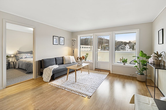 Eiendomsmegler Åse Gry H. Andreassen presenterer Hanaveien 15, leil. 503