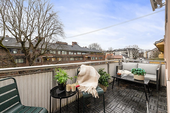 Velkommen til Tidemands gate 31 - Her har vi gleden av å presentere en innholdsrik 2(3)-roms med flott balkong.