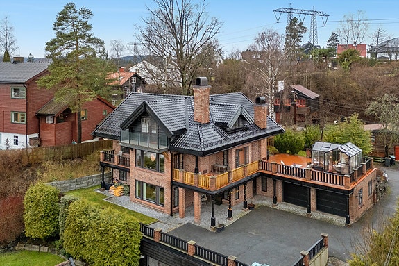 Velkommen til Hagaliveien 29A - presentert av Andreas Bjerke Hansen, DNB Eiendom.