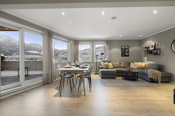 Hornnesvegen 39 v/EiendomsMegler1 - Foto levert av Photoevent