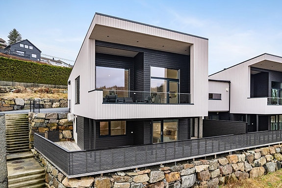 Smakfull nyere bolig som fremstår tilnærmet som ny! Fotograf Diakrit v/ Arne Ove Østebrøt