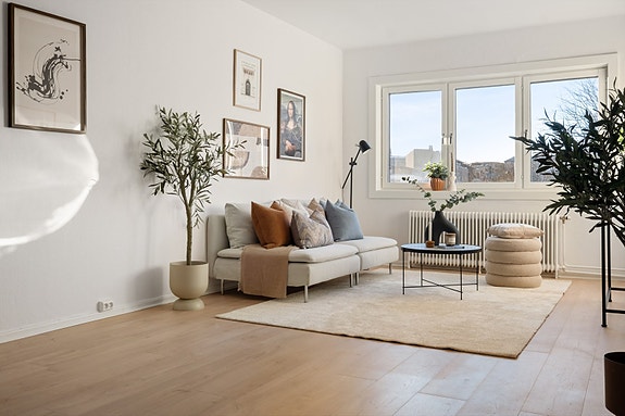 Nordvik v/Moestue har gleden av å presentere en attraktiv 3-roms leilighet med balkong i Maridalsveien 9B. Husk visningspåmelding! Foto: Rullende Fotograf AS v/Øivind Fyske.