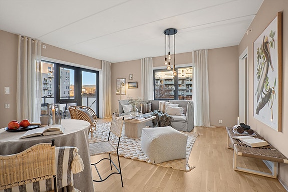 Nadia Darrazi v/DNB Eiendom har har gleden av å presentere en moderne, stilren og luftig 2-roms hjørneleilighet med balkong! Velkommen til visning i Fernanda Nissens gate 3E!