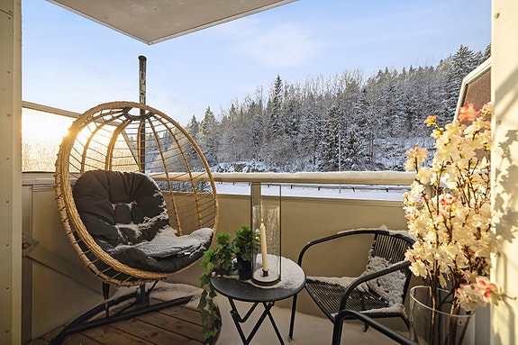 Solrik balkong uten innsyn