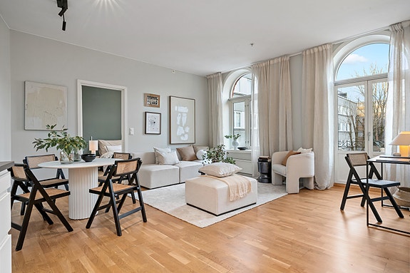 Velkommen til Gustav Bloms gate 6- En attraktiv og gjennomført 3-roms selveier med balkong