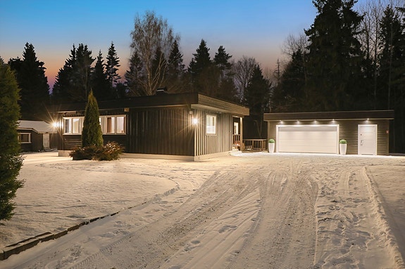 DNB Eiendom v/Egil Svennevig Hovde har gleden av å presentere Kollerudveien 24B!