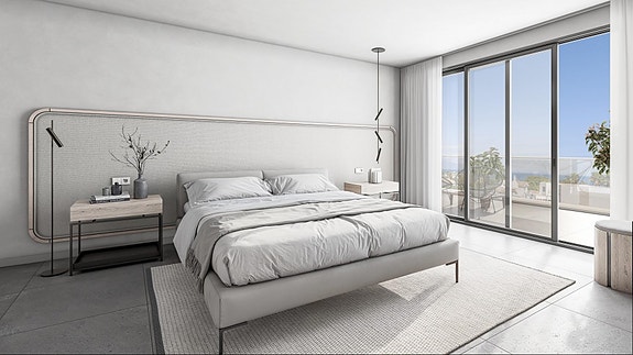 Penthouse med privat basseng og romslige utearealer | Gangavstand til strand