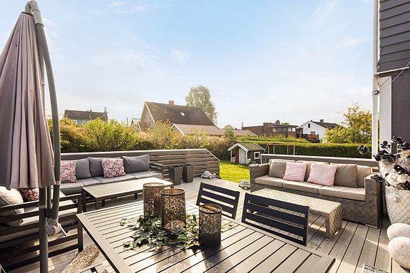 Velkommen til Regnbueveien 29 presentert av Malin Natvig v/Eiendomsmegler 1! Foto: Astrid v/Studio Oslo