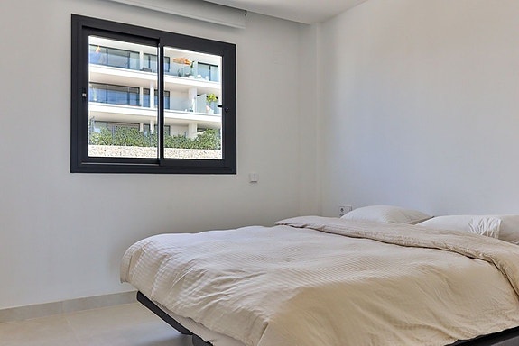 Penthouse med panoramautsikt mot havet | Privat basseng, stor takterrasse og 3 soverom