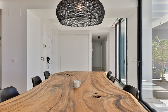 Penthouse med panoramautsikt mot havet | Privat basseng, stor takterrasse og 3 soverom