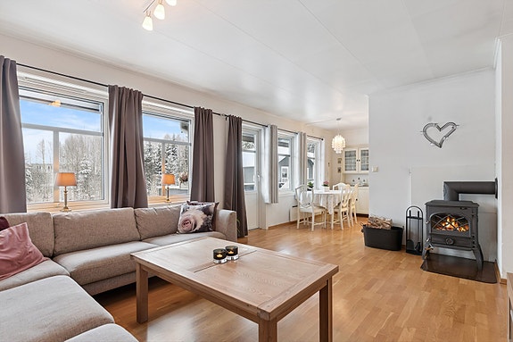 Foto v/ EFKT Bjørn Sørheim! Velkommen til Rugdevegen 26D!