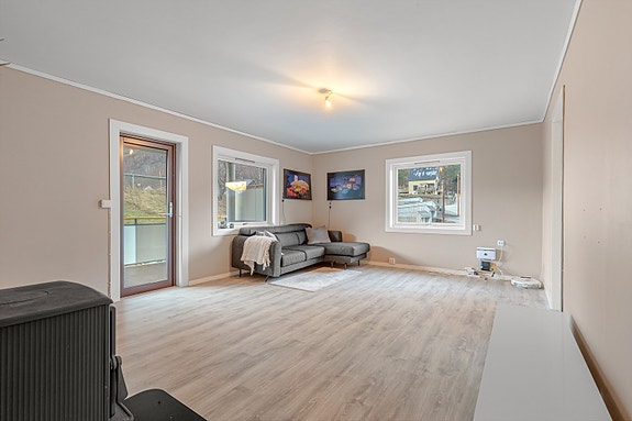 Garanti Indre Sogn v/ Malin Låksrud Øyre har gleda av å presentere Vollevegen 11A -