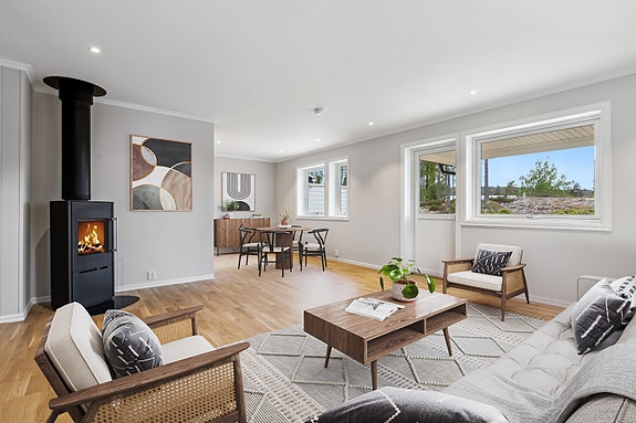 Velkommen til Øyenstikkern 5! (Bildet er digitalt stylet)