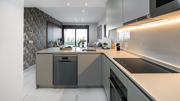 Penthouse leilighet med stor takterrasse | 3 soverom og 2 bad | Eksklusive fellesområder