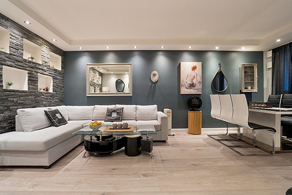 Lokalmegler Yosef Al-Salihi v/DNB Eiendom har gleden av å presentere Tante Ulrikkes vei 26B!