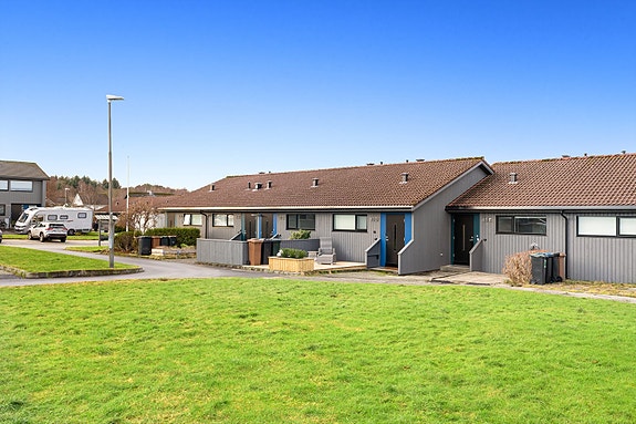 EiendomsMegler 1 v/ Nikolai Tvedt presenterer Muslingveien 45E!