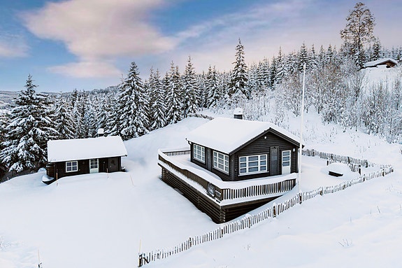 Privatmegleren Hallingdal v/ Merethe Jonsen har gleden av å presentere Smylistølvegen 51!