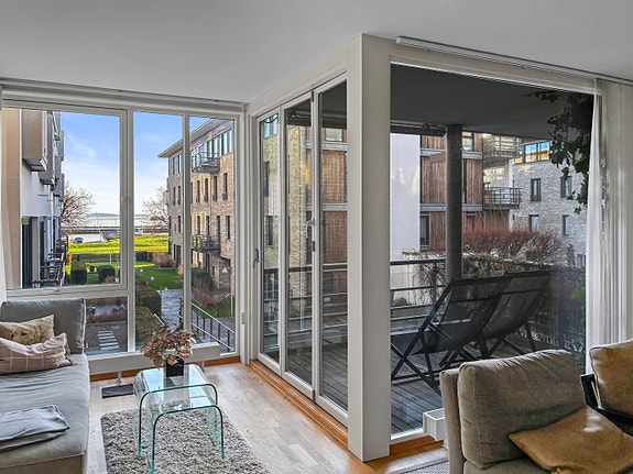 Utleiemegler Sør har gleden av å presentere denne flotte leiligheten i Østre Strandgate