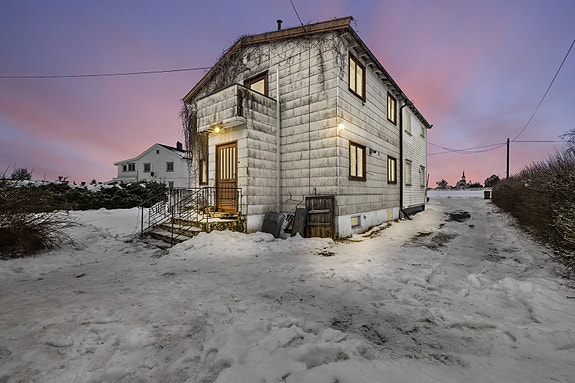 Velkommen til Fossmoveien 9! Foto Shuttr Karlsen.