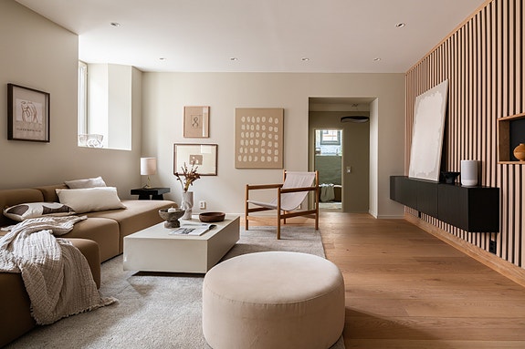 Velkommen til St. Olavs gate 8A, presentert av Anders Wekre v/EIE Majorstuen & St.Hanshaugen. Foto: Luma Foto.