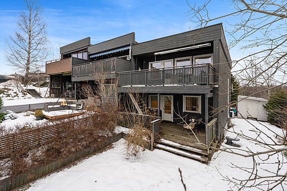 Velkommen til Randemlia 34 - Et flott rekkehus på enden!