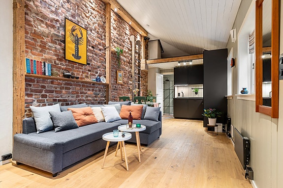 Mads W.Stangs gate 3B presenteres av Karl Robert Hansen i Krogsveen. Fotograf; Kristoffer Kristiansen.